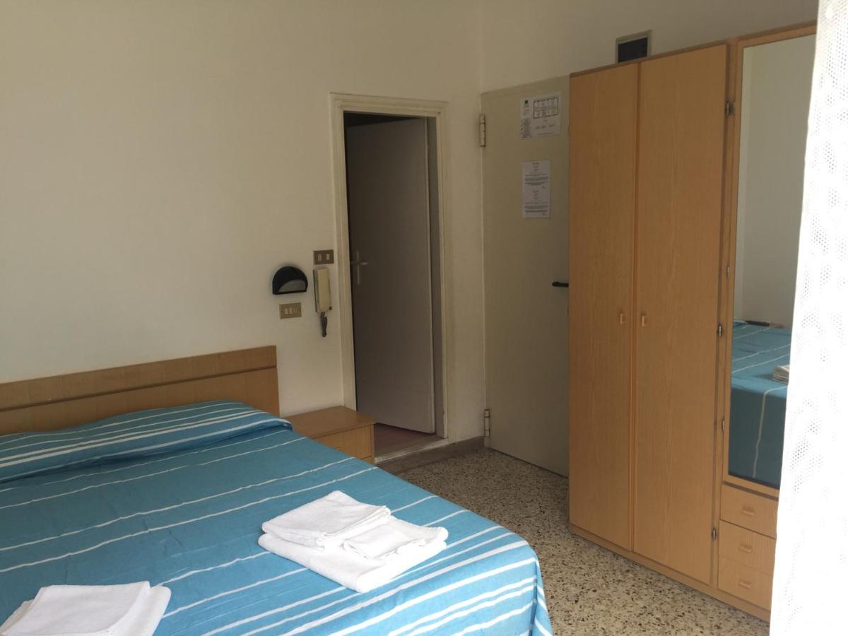 Hotel Blue Sky Rimini Extérieur photo